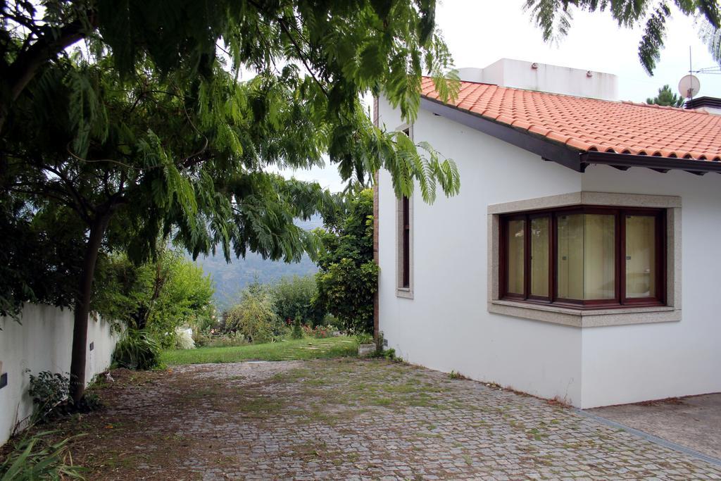 Villa Casa De Tapadeiro Resende Esterno foto