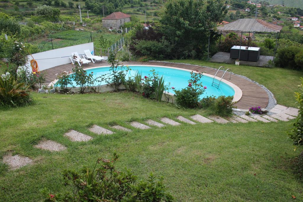 Villa Casa De Tapadeiro Resende Esterno foto